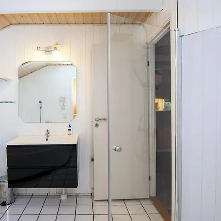 6 Person Holiday In R M Casa vacanze Tagholm